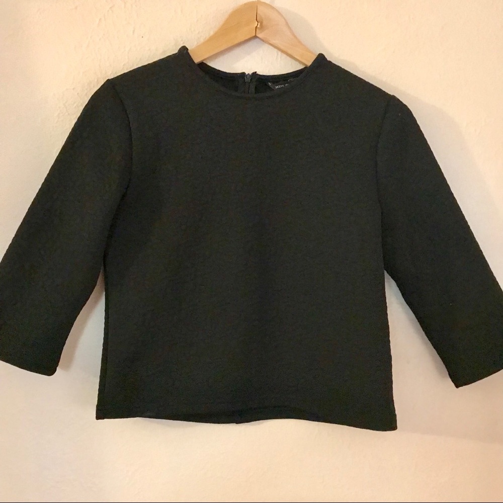 Modaliani | Cropped Top - Picture 2 of 5